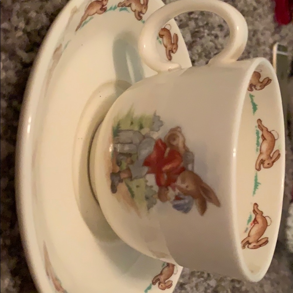 Rabbit tea cup with plate